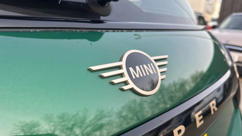 MINI Cooper 1.5 C Exclusive 3dr Auto Petrol Hatchback